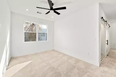 1500 Sylvan Glade #2B, Austin, TX 78745 - Photo 17