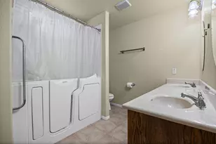 197 Wright Dr, Cedar Creek, TX 78612 - Photo 17
