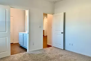 105 Blue Blaze Trl, Georgetown, TX 78628 - Photo 13
