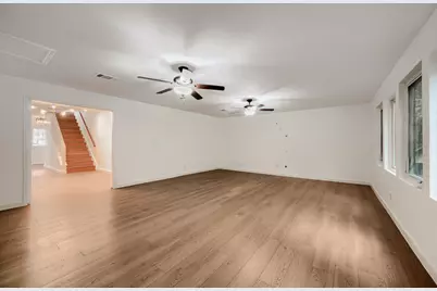 1706 Gatlinburg Drive, Pflugerville, TX 78660 - Photo 9