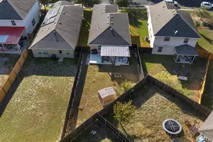 8824 Southwick Dr, Austin, TX 78724 - Photo 29