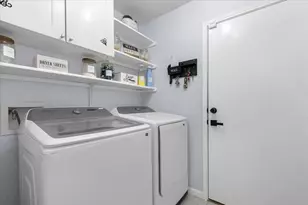 8824 Southwick Dr, Austin, TX 78724 - Photo 19