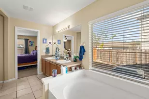 1372 Sweet Gum Dr, Kyle, TX 78640 - Photo 23