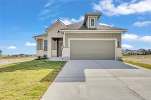 308 Boatright Blvd, Jarrell, TX 76537 - Photo 3