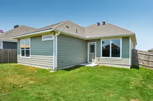 308 Boatright Blvd, Jarrell, TX 76537 - Photo 29