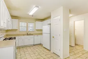 1808 Lost Maples Loop, Cedar Park, TX 78613 - Photo 13