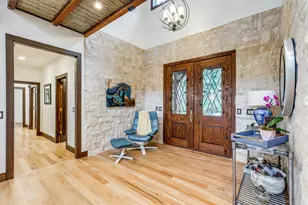 608 Innwood Dr, Georgetown, TX 78628 - Photo 7