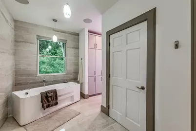 608 Innwood Drive, Georgetown, TX 78628 - Photo 17