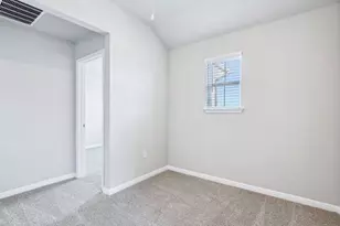 108 Maple Hedge Rd, Hutto, TX 78634 - Photo 13
