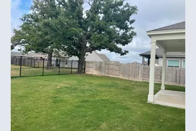 127 Patrick Herndon Drive, Bastrop, TX 78602 - Photo 17