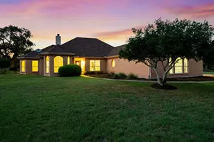 320 Woodland Oaks Trail, Buda, TX 78610 - Photo 3