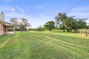 320 Woodland Oaks Trail, Buda, TX 78610 - Photo 37