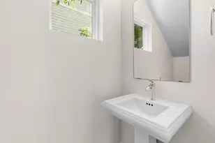1160 Lott Ave, Austin, TX 78721 - Photo 17