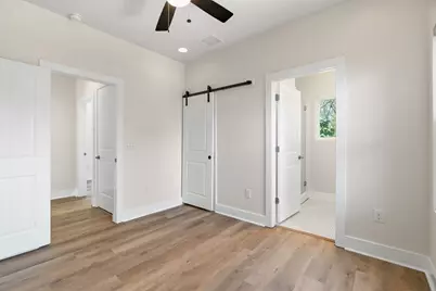 1160 Lott Avenue #B, Austin, TX 78721 - Photo 23