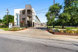 1811 Webberville Rd, Austin, TX 78721 - Photo 15