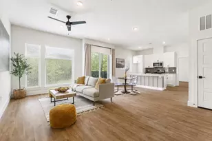1811 Webberville Rd, Austin, TX 78721 - Photo 1