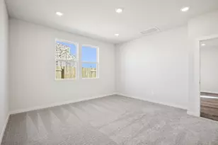 260 Escape Wy, Jarrell, TX 76537 - Photo 17