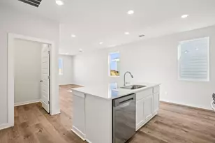 260 Escape Wy, Jarrell, TX 76537 - Photo 11