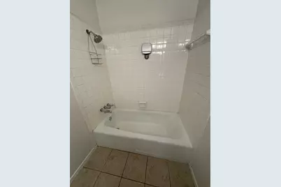 7801 Shoal Creek Boulevard #201, Austin, TX 78757 - Photo 9