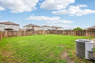 117 Cherry Tree Ln, Liberty Hill, TX 78642 - Photo 25