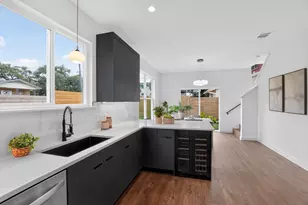 4200 Valley View Rd, Austin, TX 78704 - Photo 11
