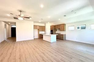 14204 Grassley Trl, Manor, TX 78653 - Photo 7