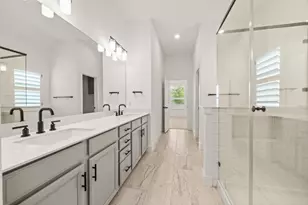 133 Rocking R Ct, Georgetown, TX 78633 - Photo 19