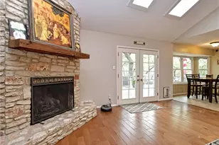 11315 Alhambra Dr, Austin, TX 78759 - Photo 11