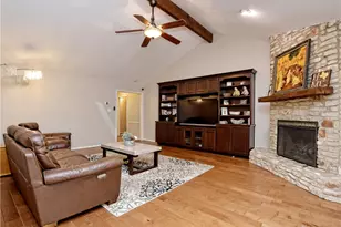 11315 Alhambra Dr, Austin, TX 78759 - Photo 9