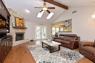 11315 Alhambra Dr, Austin, TX 78759 - Photo 3