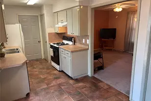 4910 Manchester Cir, Austin, TX 78745 - Photo 5