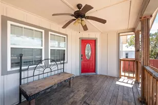 691 Tamarack Dr, Canyon Lake, TX 78133 - Photo 5