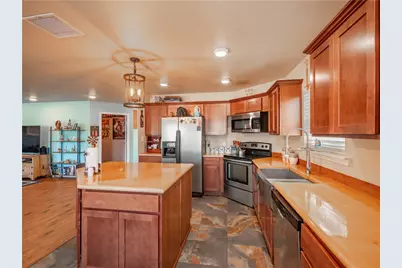 691 Tamarack Drive, Canyon Lake, TX 78133 - Photo 17