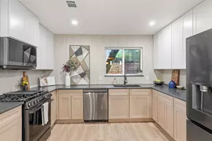 400 Chippendale Ave, Austin, TX 78745 - Photo 7