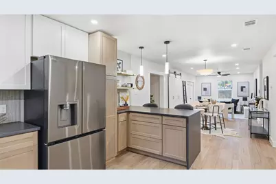 400 Chippendale Avenue, Austin, TX 78745 - Photo 5