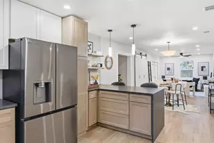 400 Chippendale Ave, Austin, TX 78745 - Photo 5