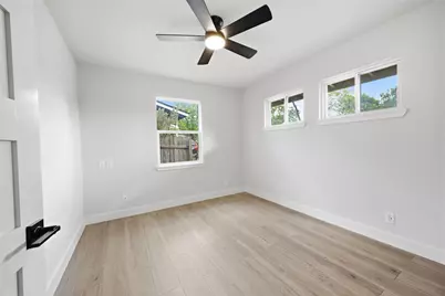 400 Chippendale Avenue, Austin, TX 78745 - Photo 31