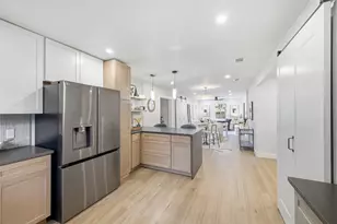 400 Chippendale Ave, Austin, TX 78745 - Photo 9