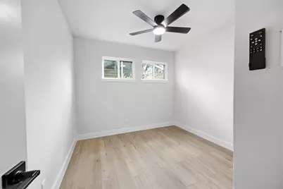 400 Chippendale Avenue, Austin, TX 78745 - Photo 27