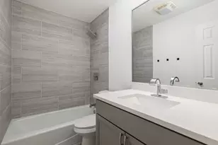 711 Buckingham Pl, Austin, TX 78745 - Photo 13