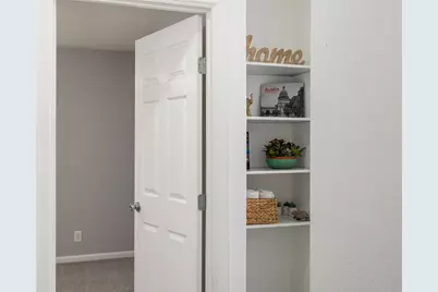 711 Buckingham Place, Austin, TX 78745 - Photo 7