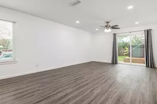 711 Buckingham Pl, Austin, TX 78745 - Photo 11