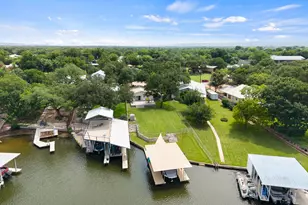 2350 Wisteria Dr, Kingsland, TX 78639 - Photo 9