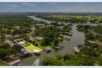 2350 Wisteria Drive, Kingsland, TX 78639 - Photo 11