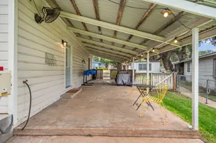 2350 Wisteria Dr, Kingsland, TX 78639 - Photo 15