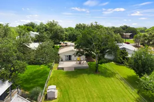 2350 Wisteria Dr, Kingsland, TX 78639 - Photo 7