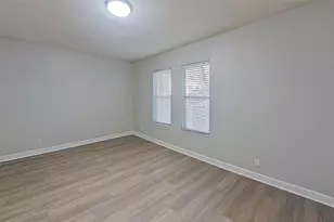 2520 Longview St, Austin, TX 78705 - Photo 9