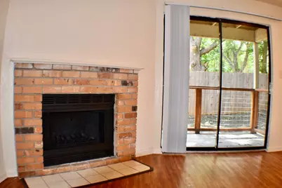 421 W San Antonio Street #i 2, San Marcos, TX 78666 - Photo 9
