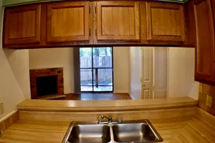 421 W San Antonio St, San Marcos, TX 78666 - Photo 7