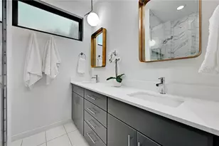 411 W Odell St, Austin, TX 78752 - Photo 15